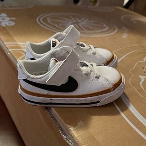 Nike Kids Sneakers Size 7C.